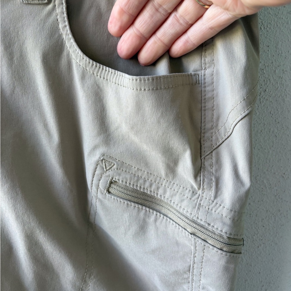 Eddie Bauer Size 16 Tan Hiking Shorts 7” Inseam Outdoors Utility Activewear - Picture 5 of 12